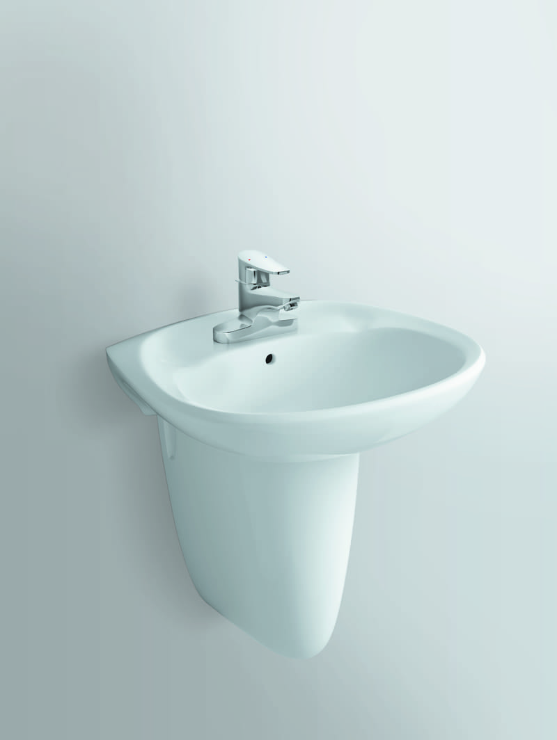 Lavabo chân lửng mang lại thiết kế đầy tính thẩm mỹ